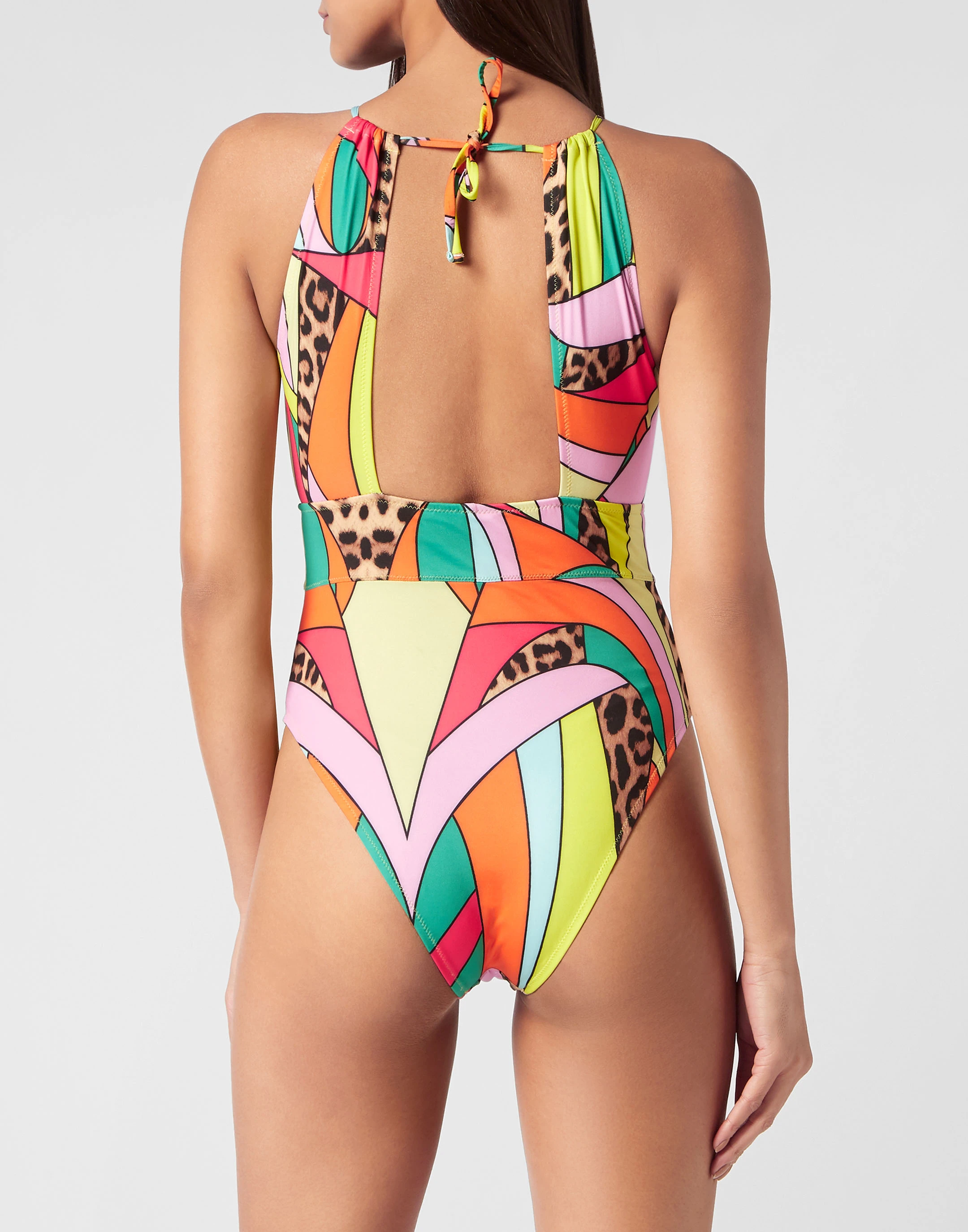 Купальник сплошной