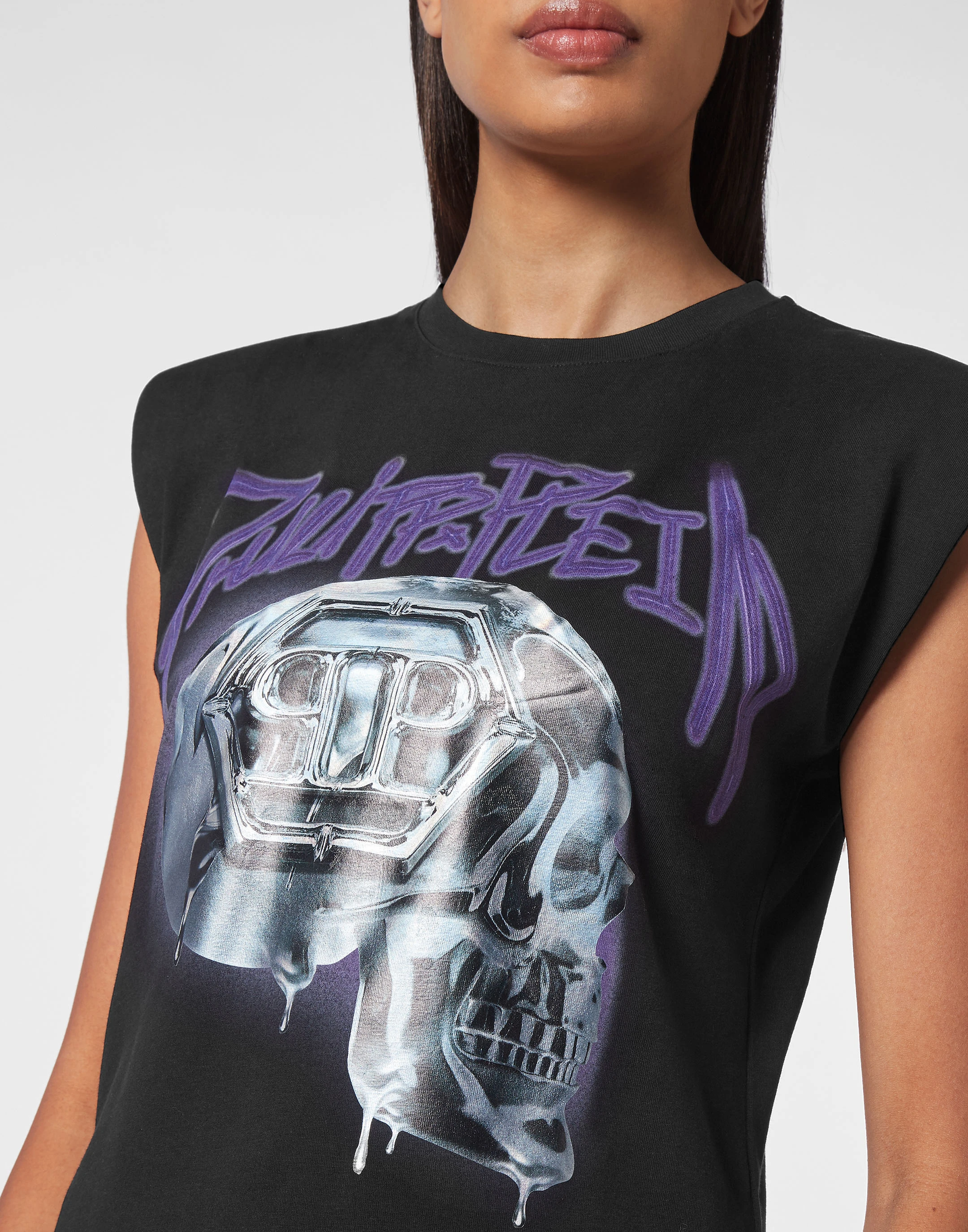 Спортивный топ