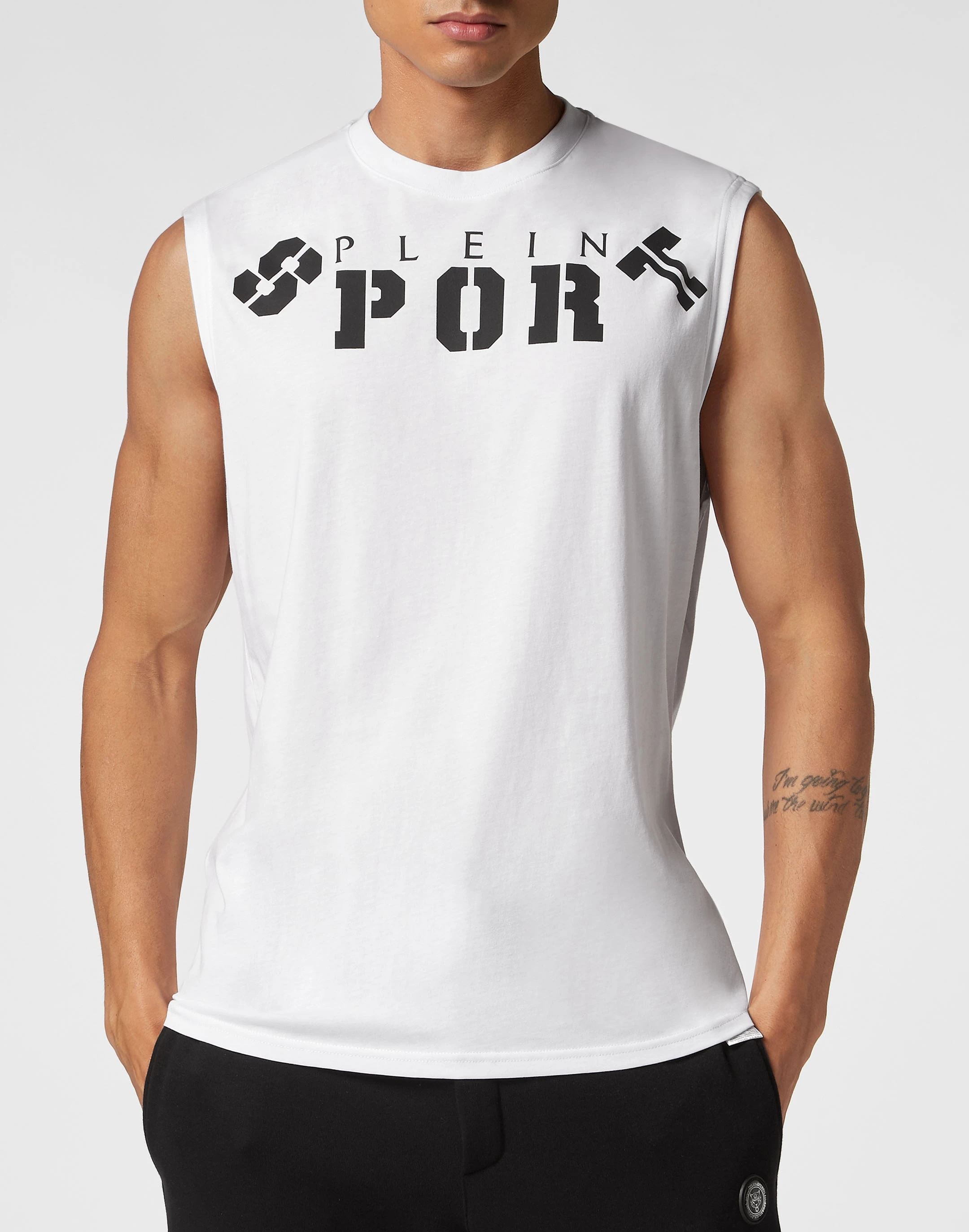 Спортивный топ