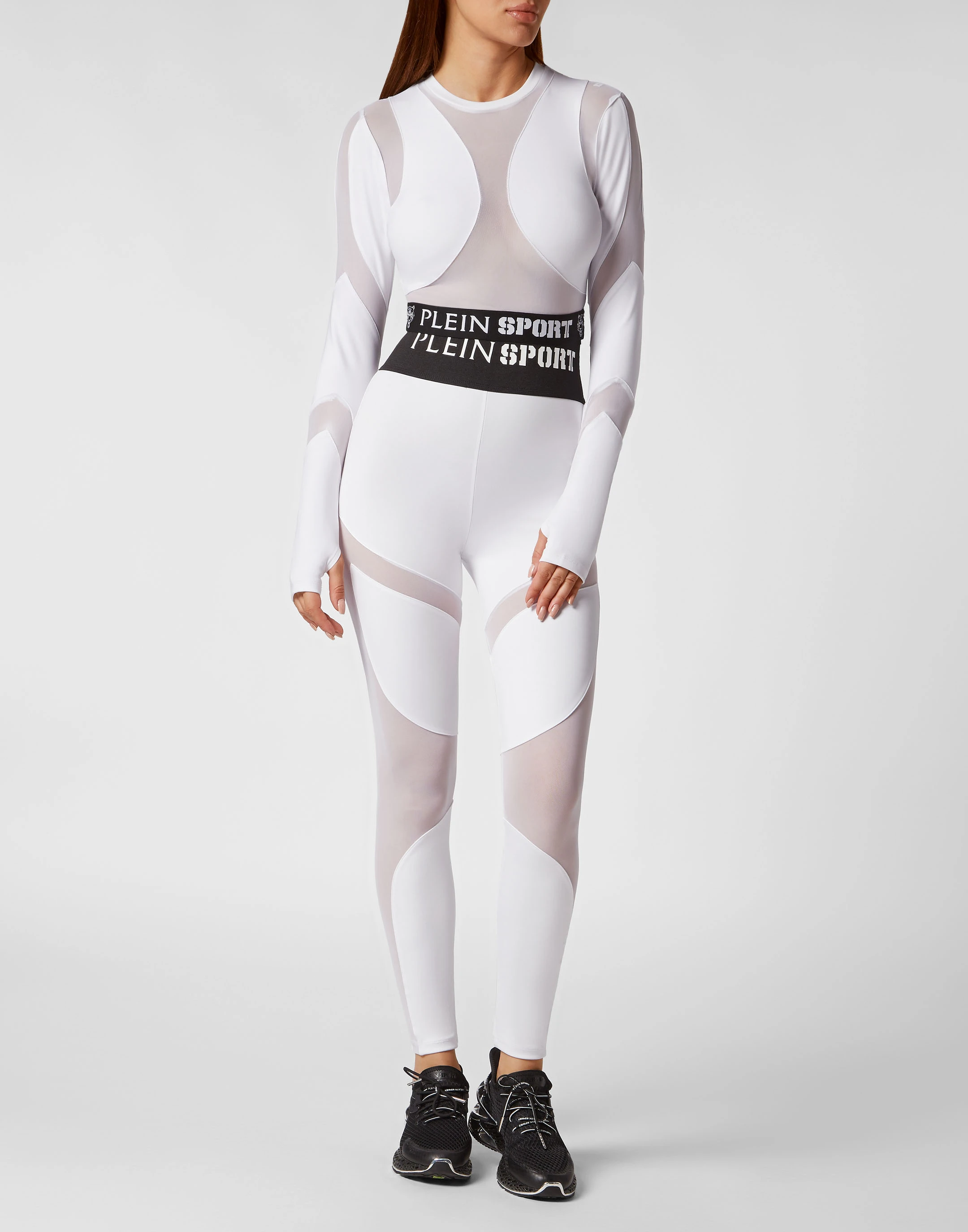 Спортивный топ