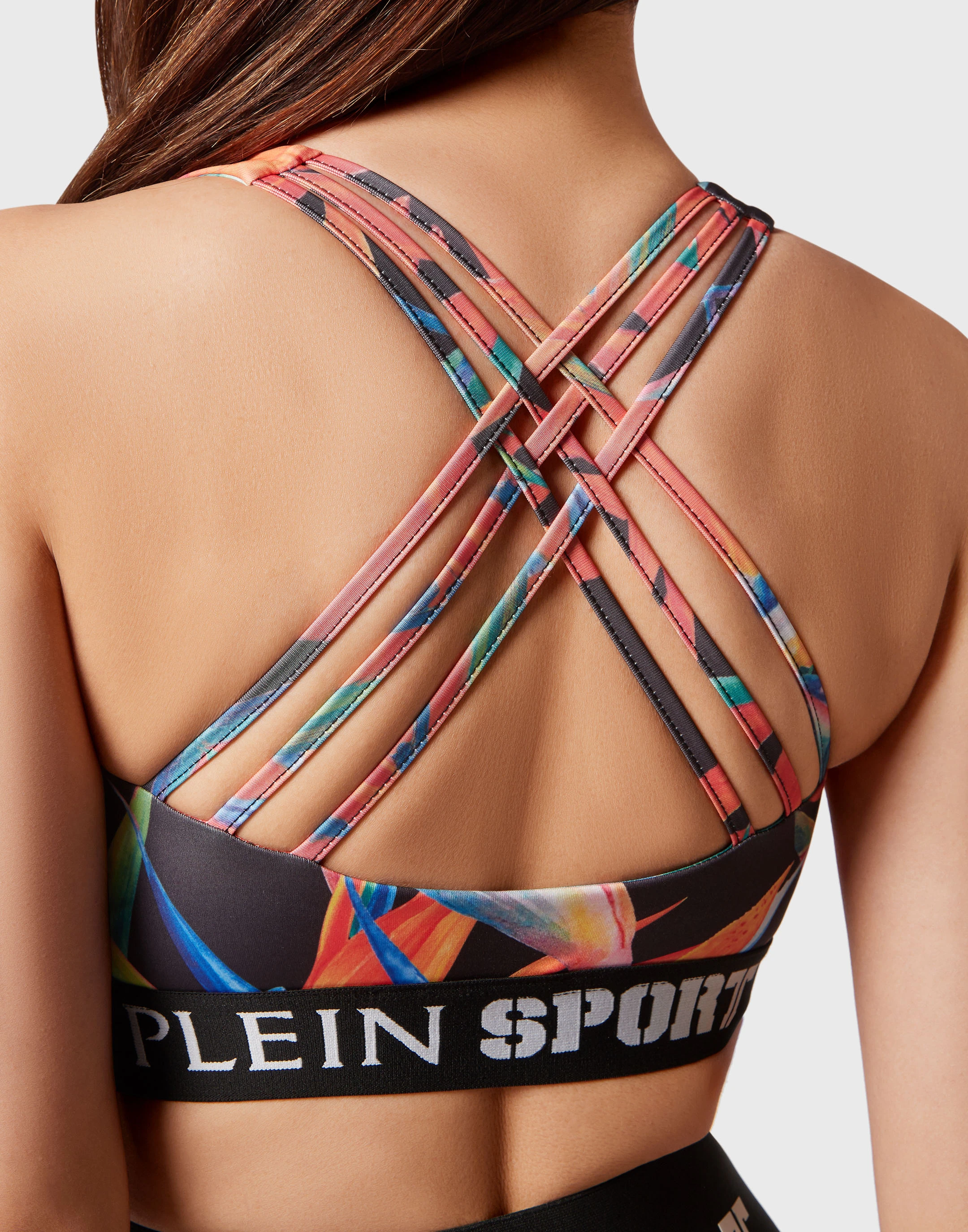 Спортивный топ