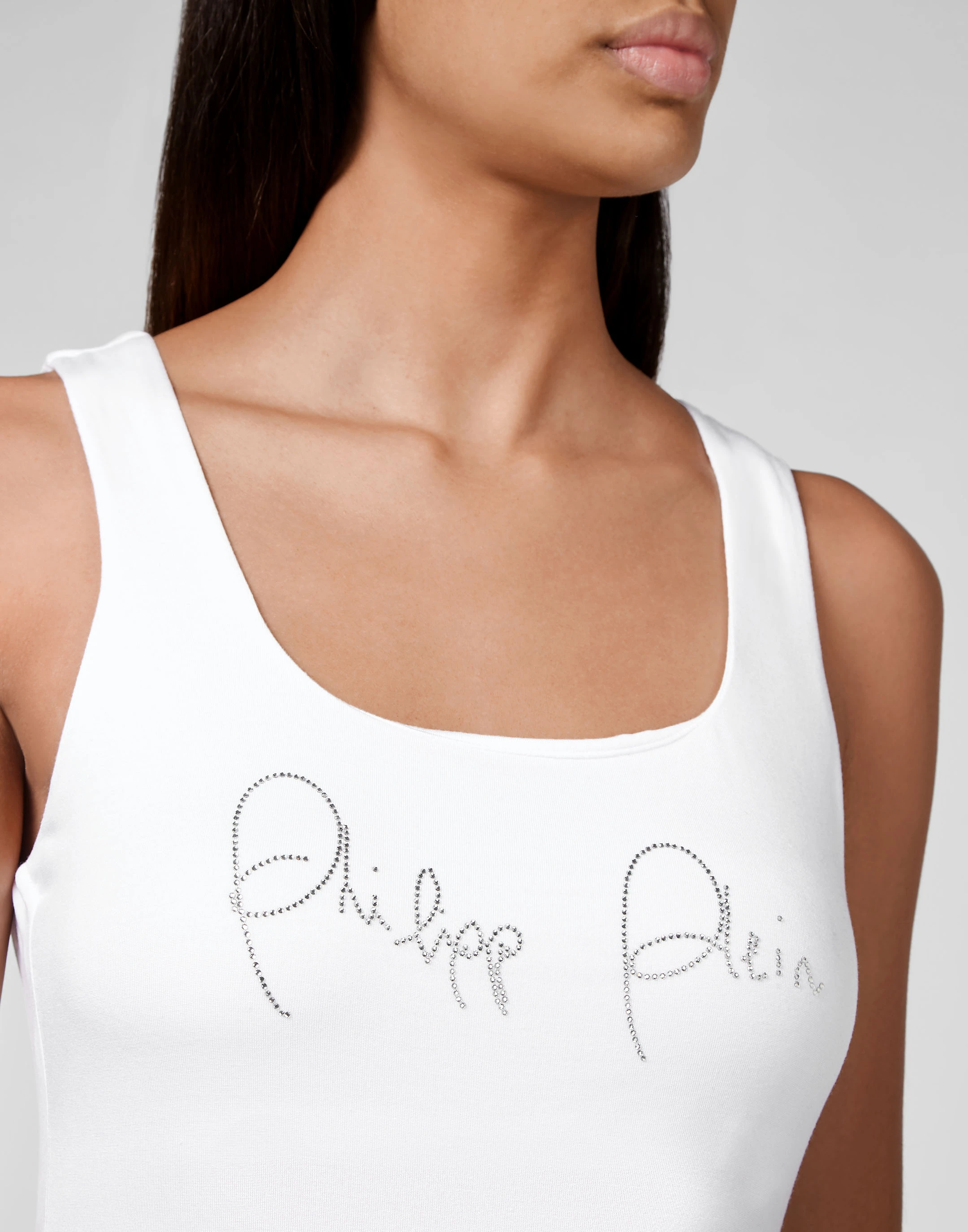 Спортивный топ