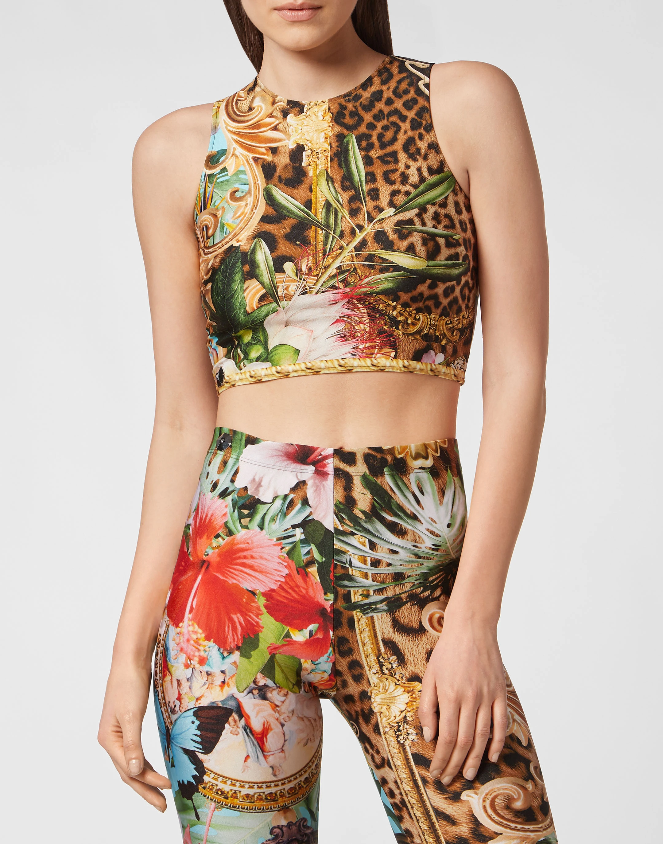 Спортивный топ