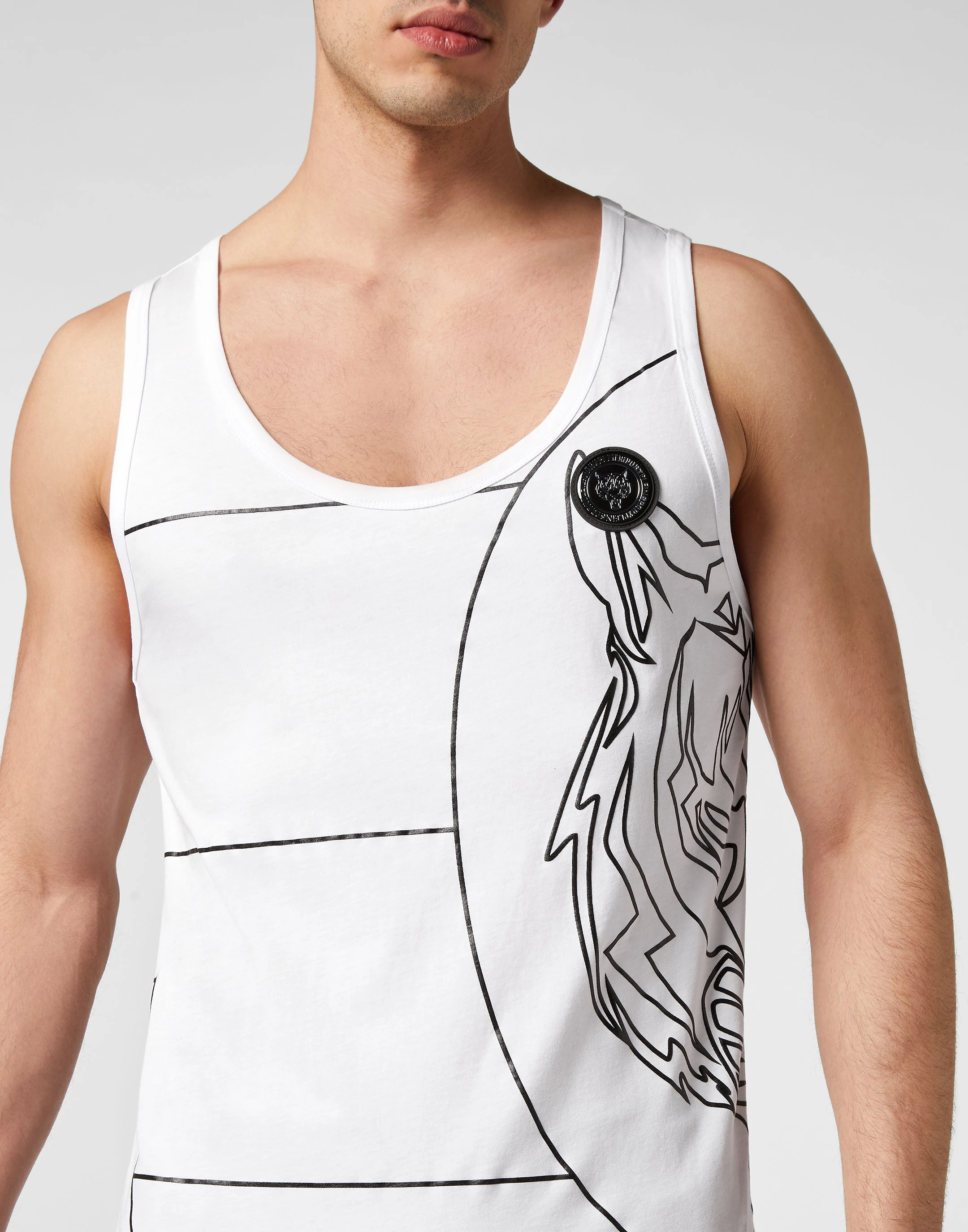 Спортивный топ