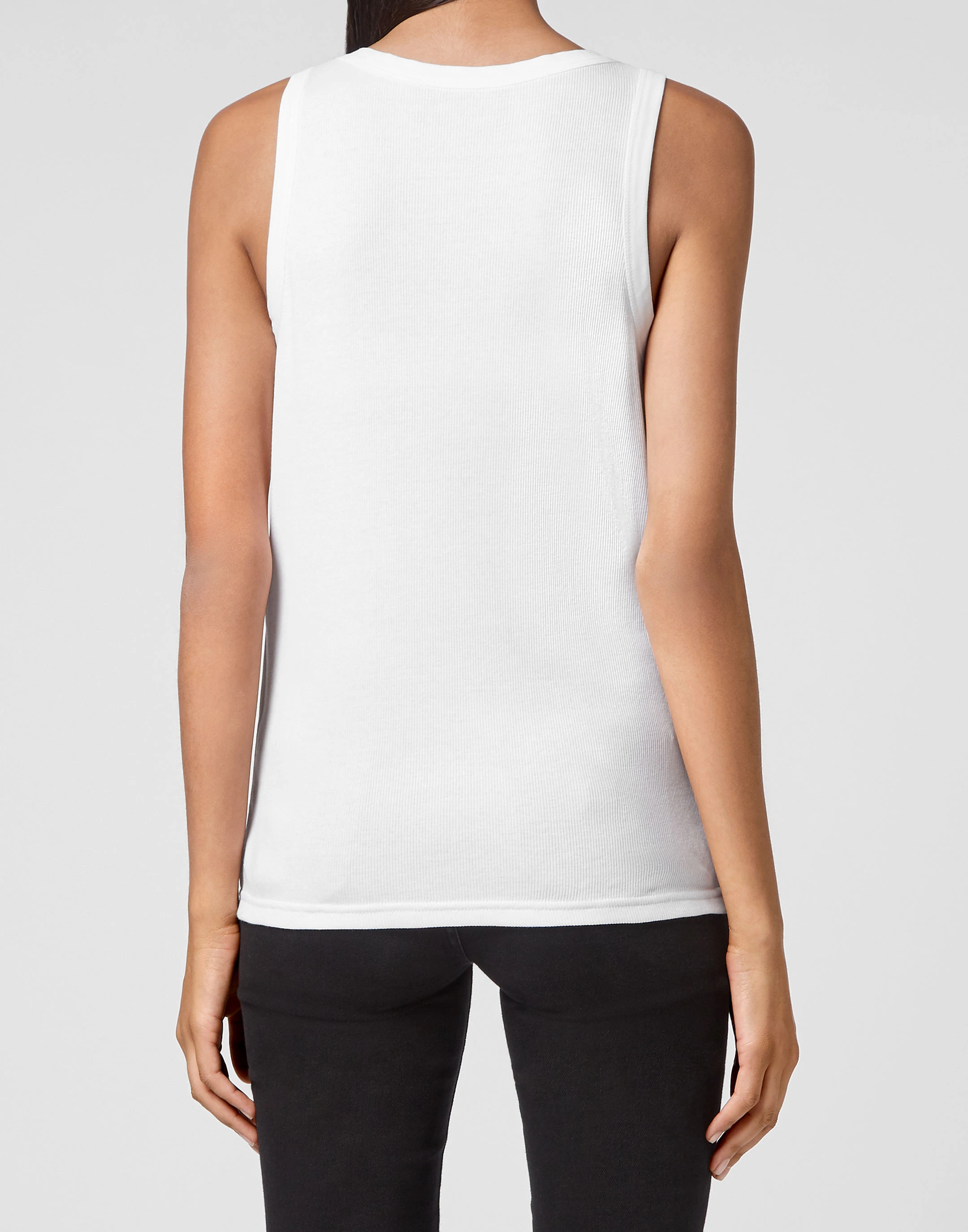 Спортивный топ