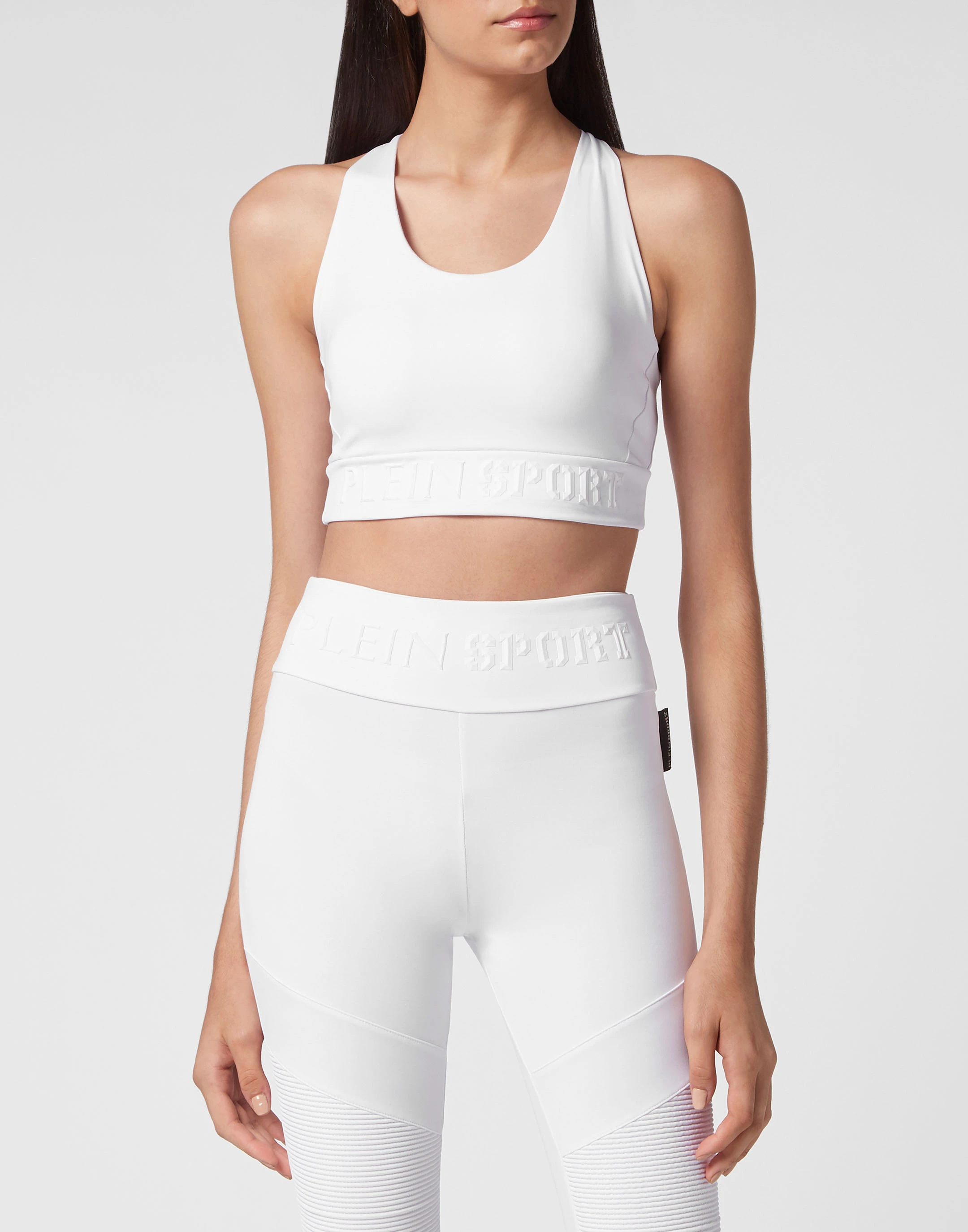 Спортивный топ