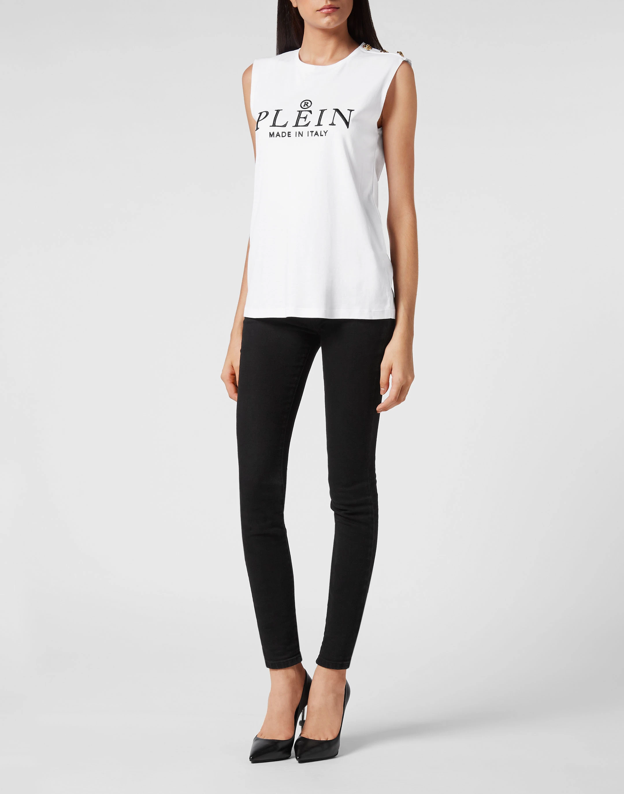 Спортивный топ