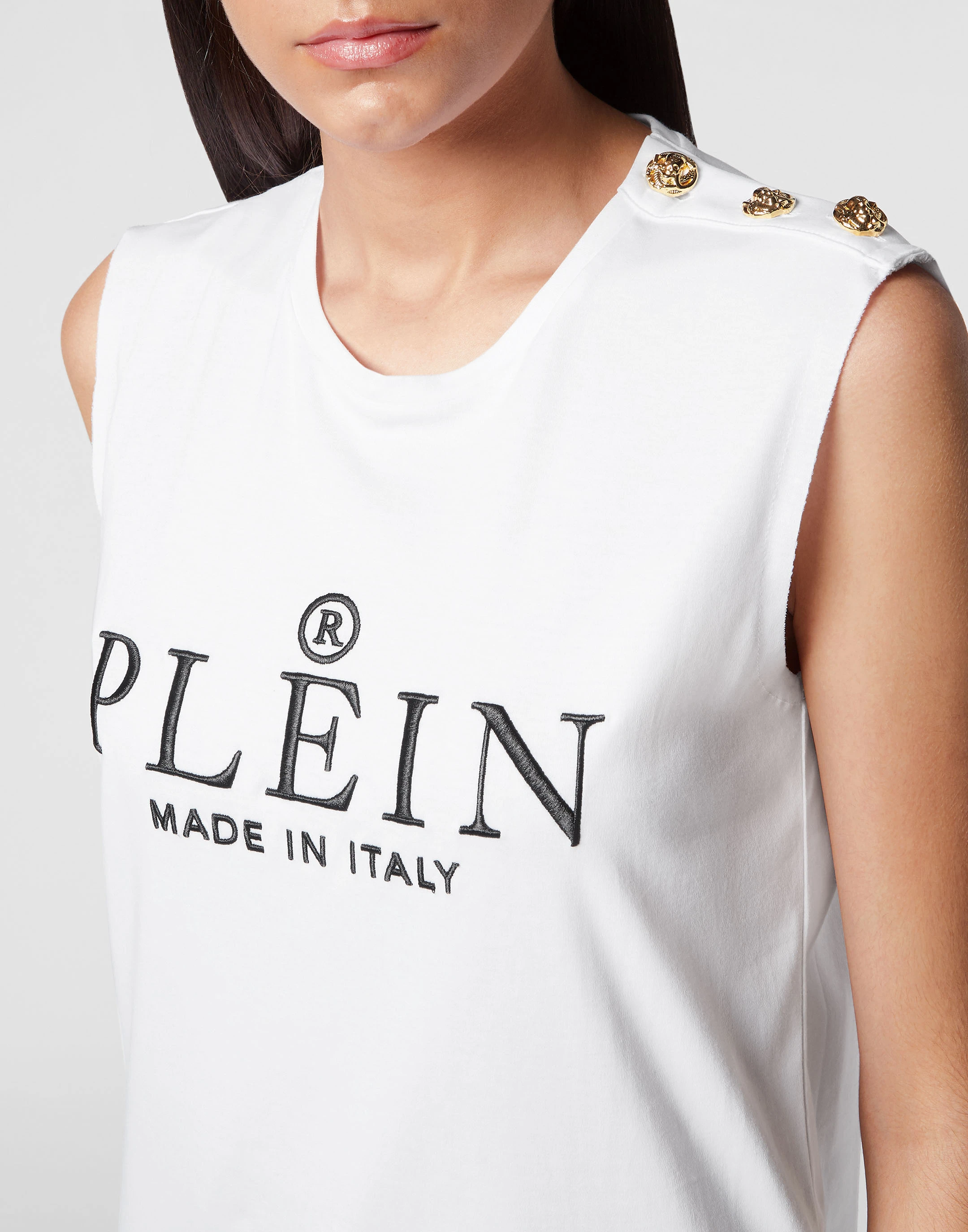 Спортивный топ