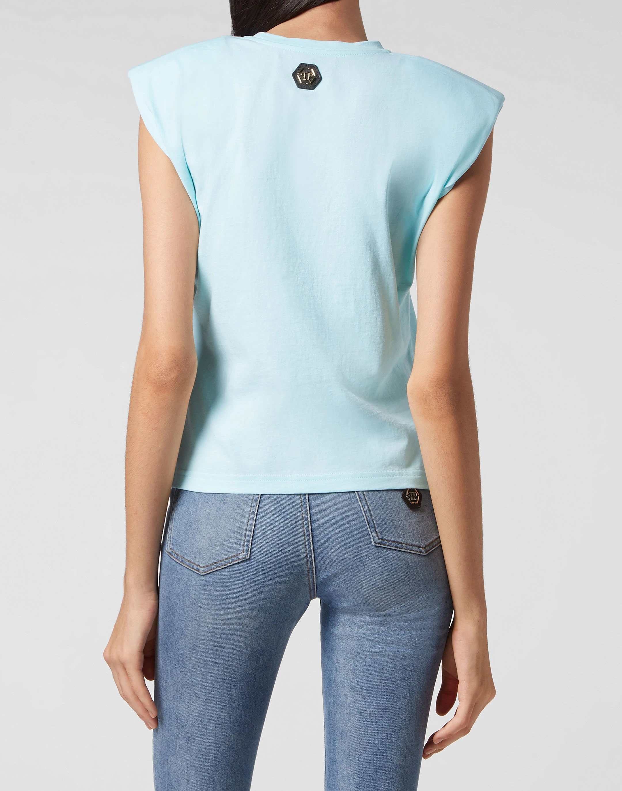 Спортивный топ