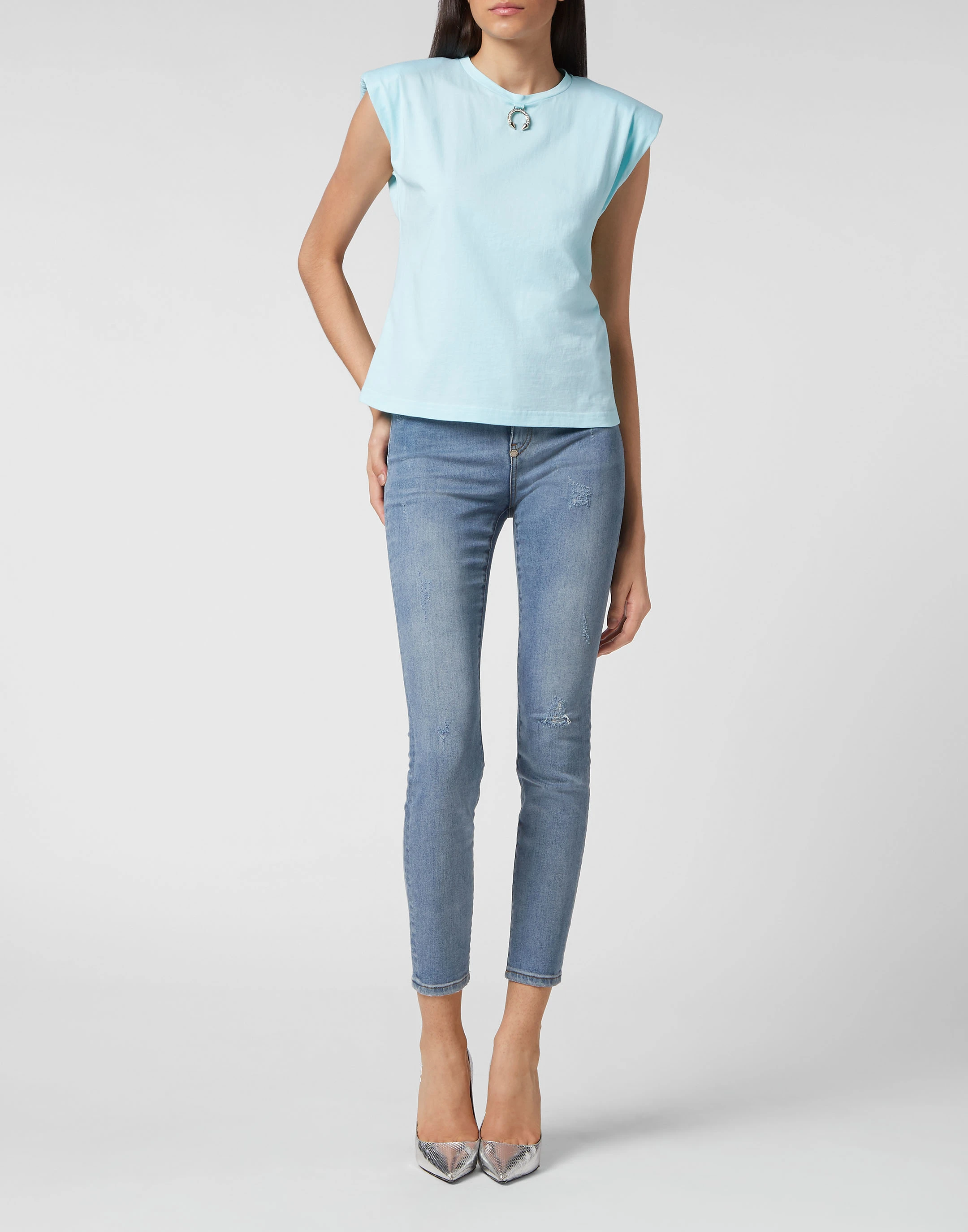 Спортивный топ