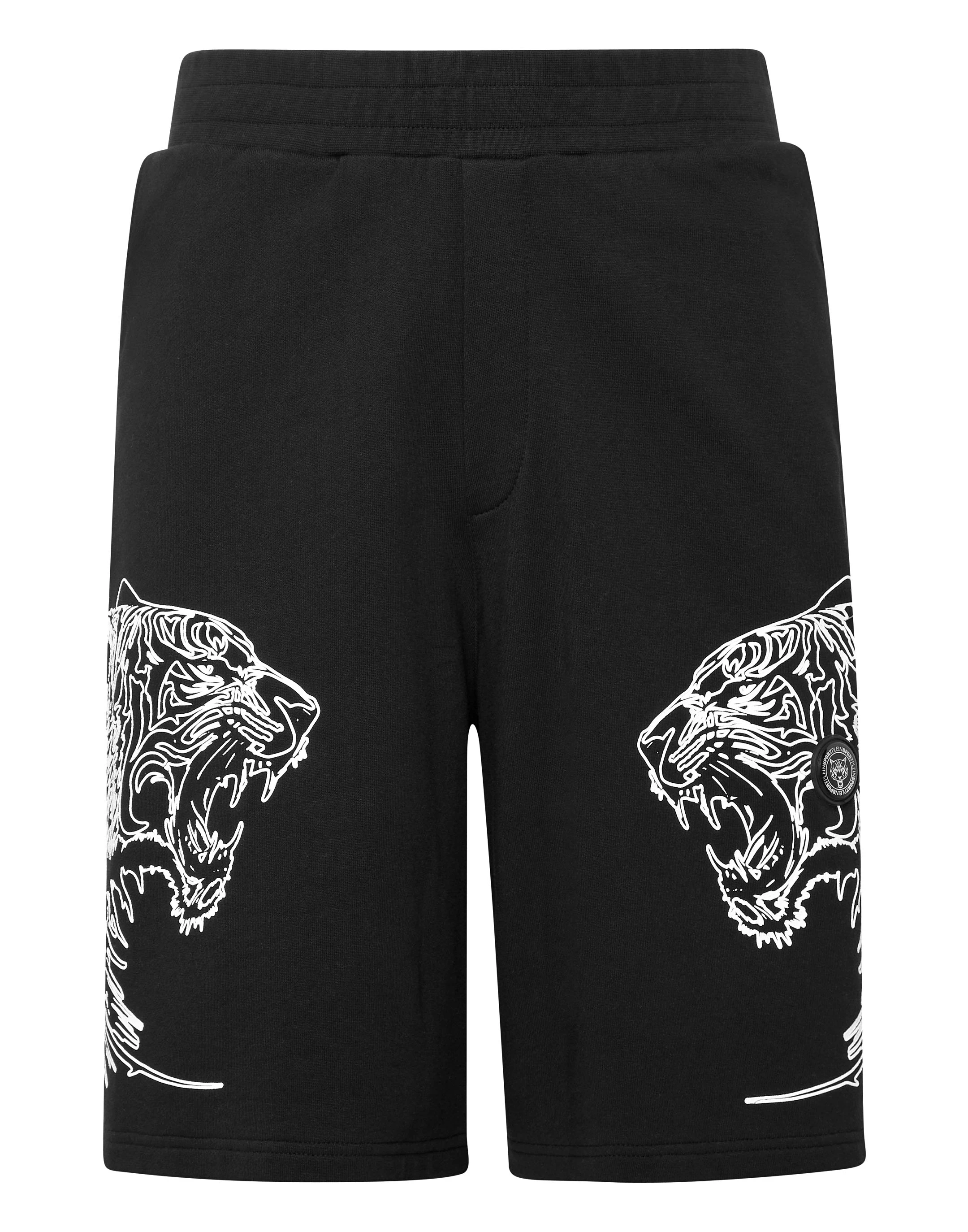 Спортивные шорты