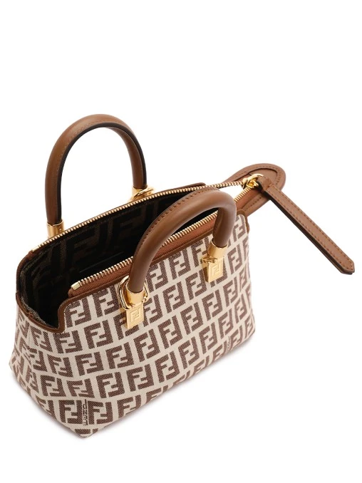 Сумка с логотипом FENDI