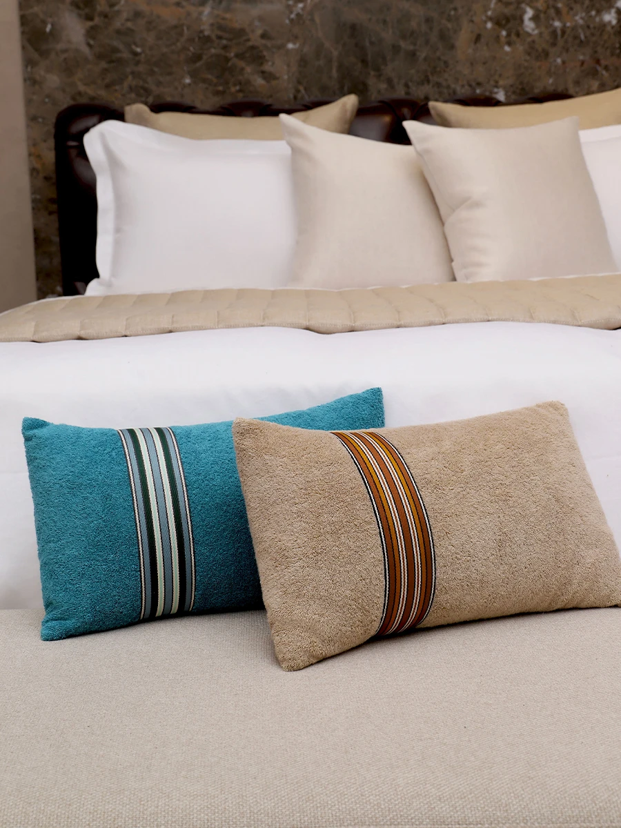 Подушка декоративная