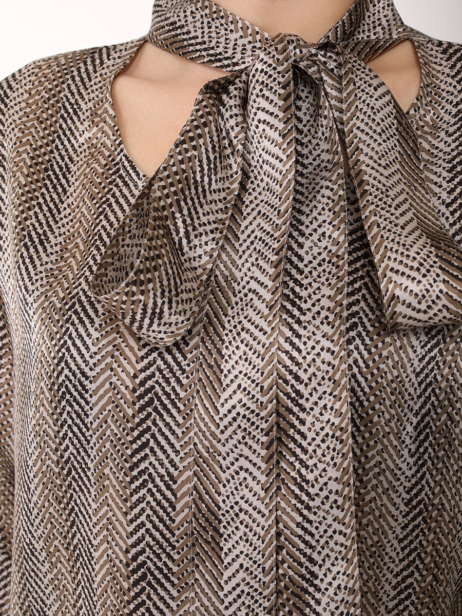 Блуза шелковая