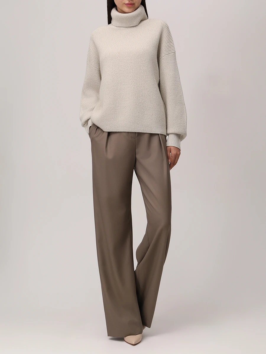 Свитер шерстяной