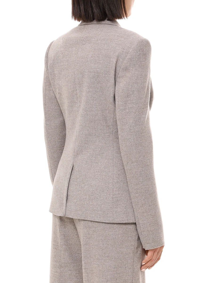 Костюм однотонный