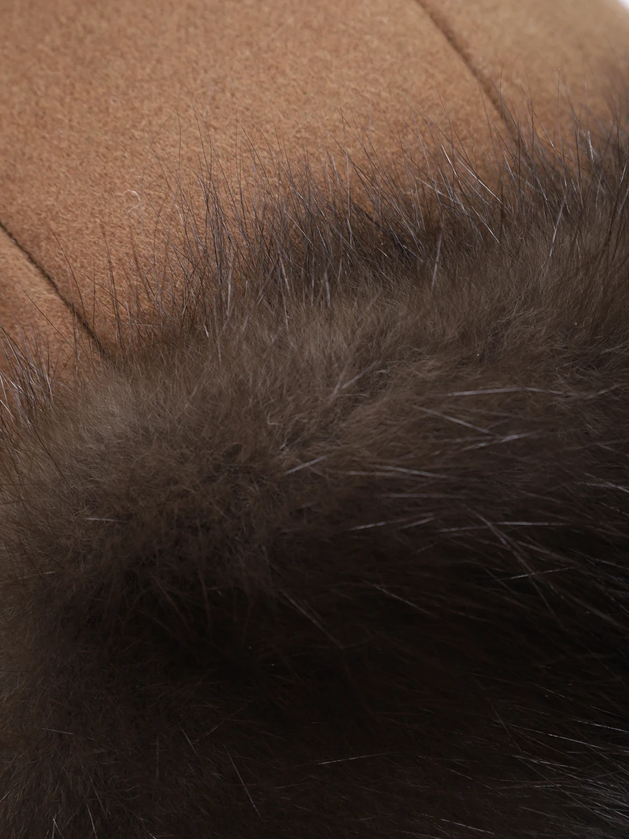 Шапка-ушанка кашемировая с мехом соболя