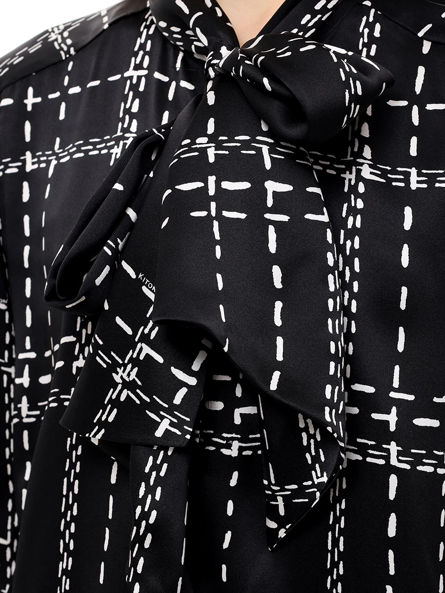 Блуза шелковая