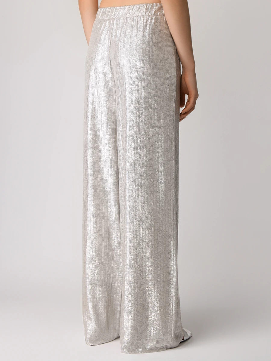 Костюм из вискозы