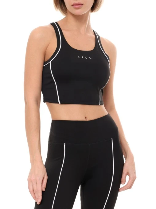 Топ с логотипом BORN