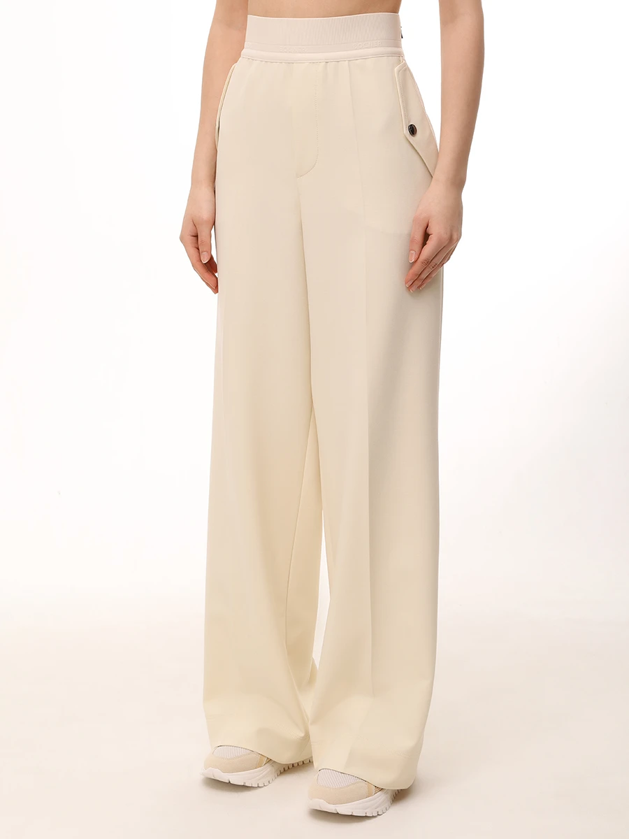 Костюм однотонный