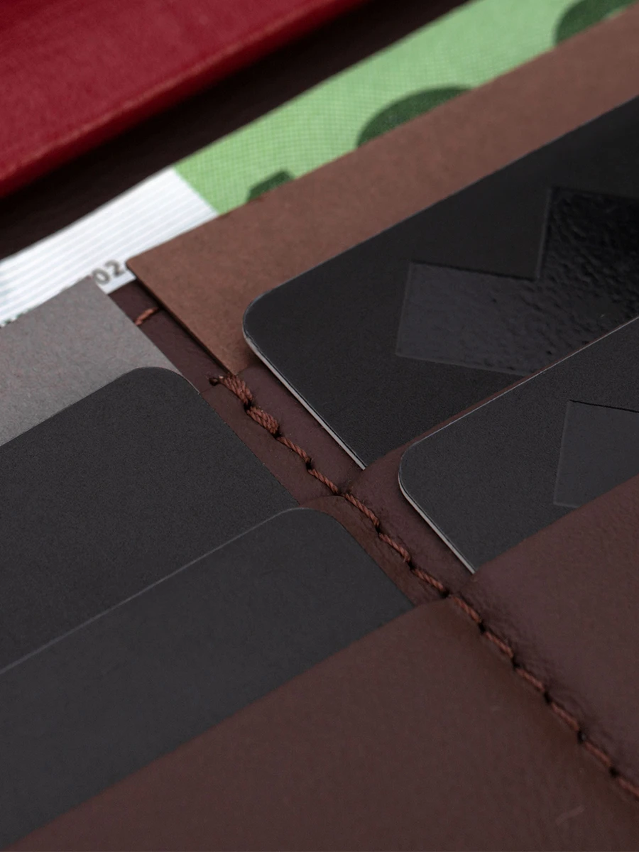 Бумажник кожаный