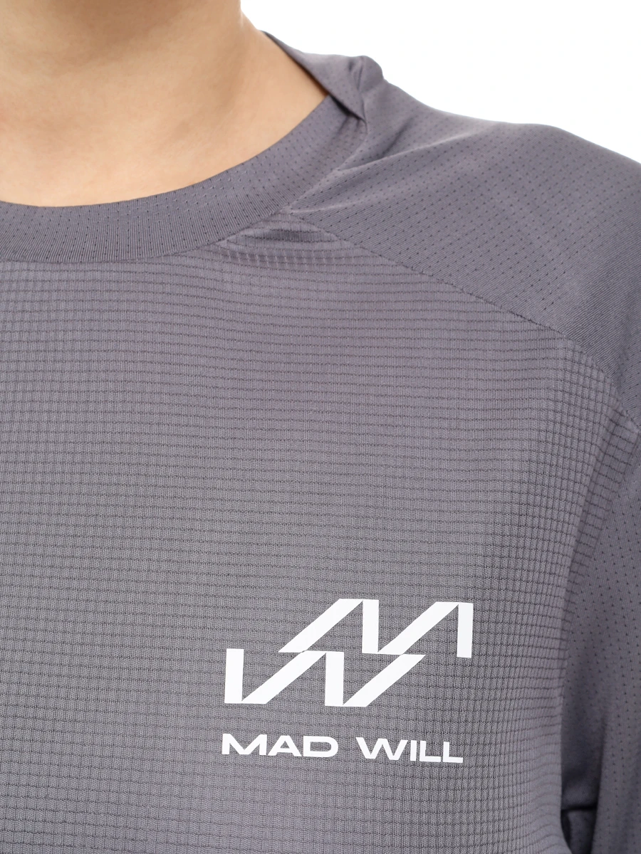 Лонгслив спортивный Tech Long Sleeve