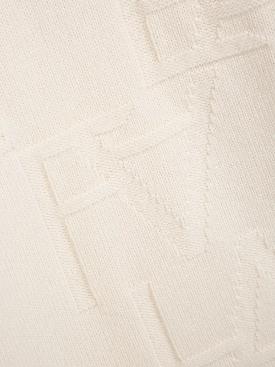 Свитер шерстяной