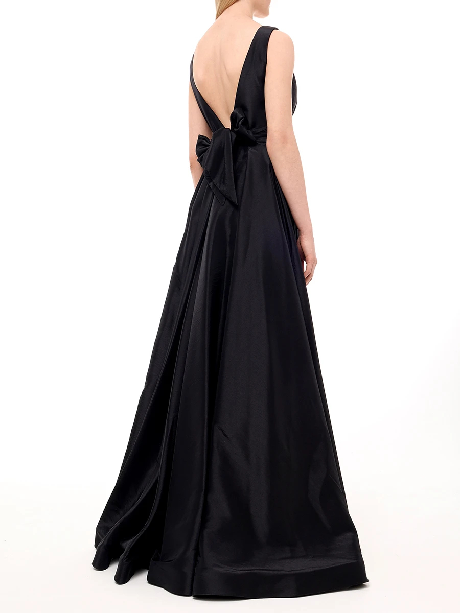 Платье однотонное