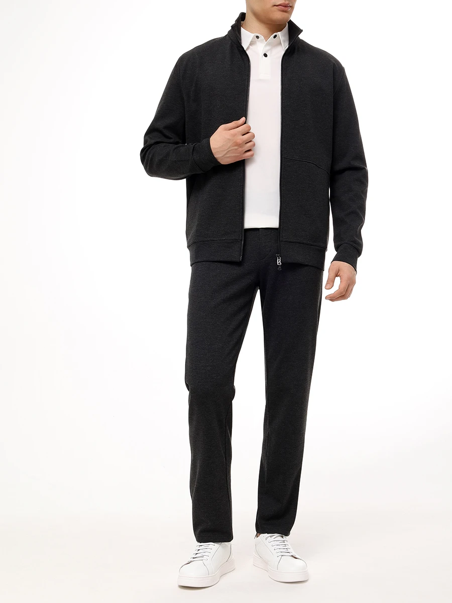 Костюм из вискозы