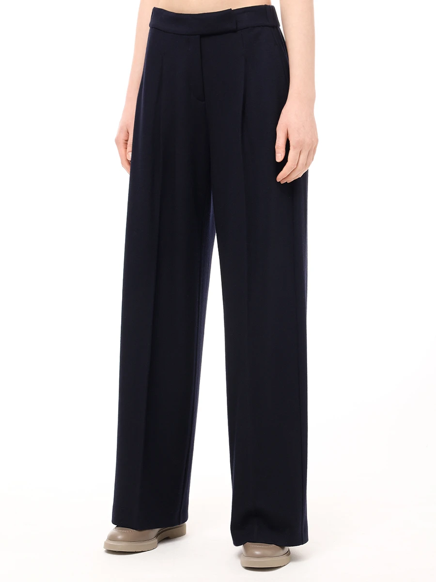 Костюм шерстяной