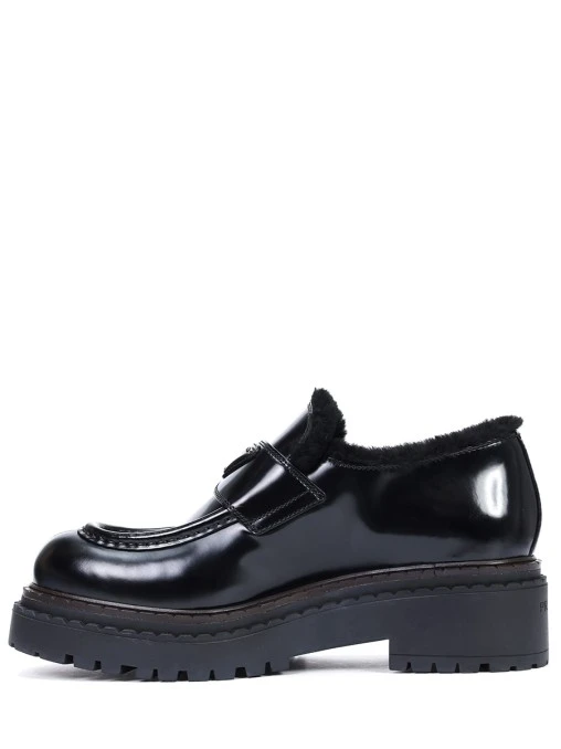 Лоферы кожаные на меху PRADA