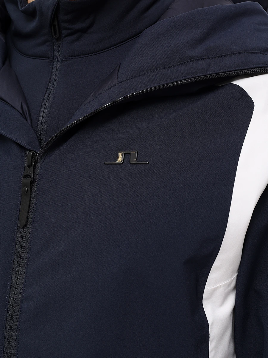 Куртка горнолыжная