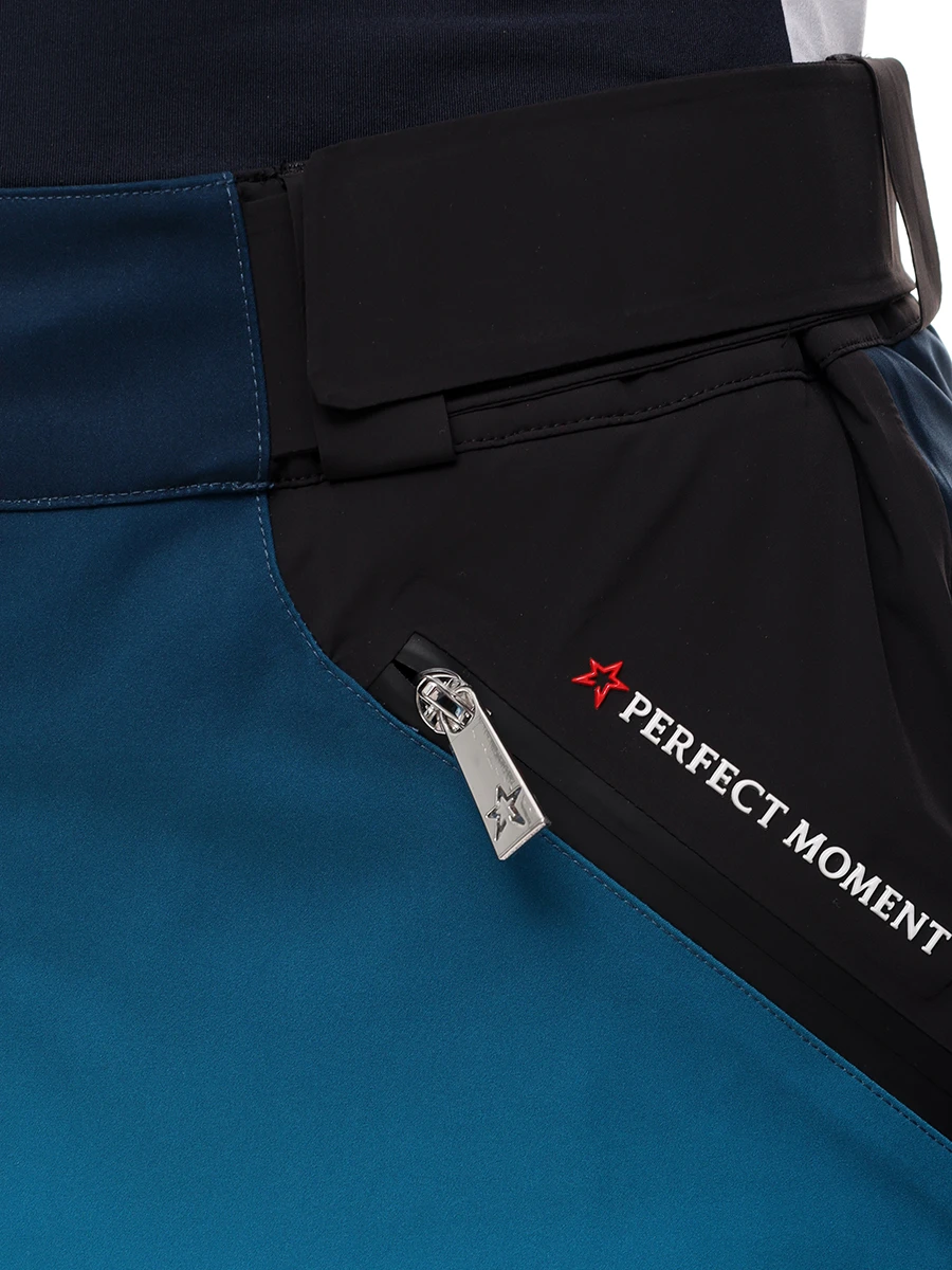 Костюм горнолыжный