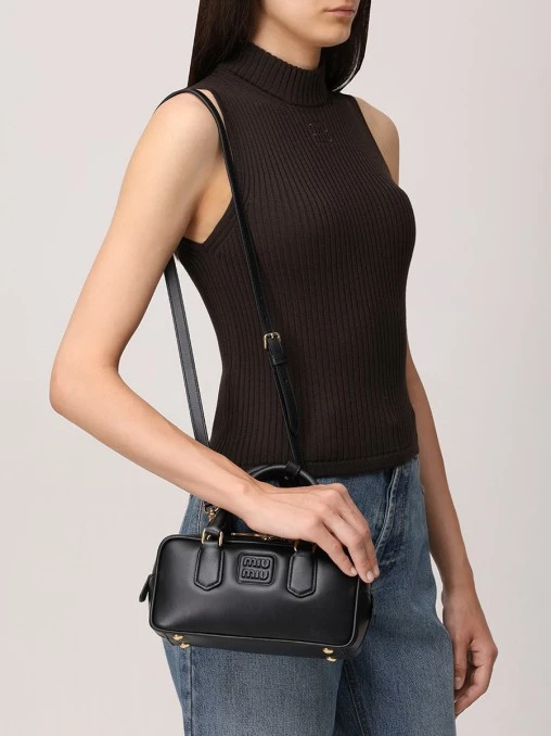 Сумка кожаная MIU MIU