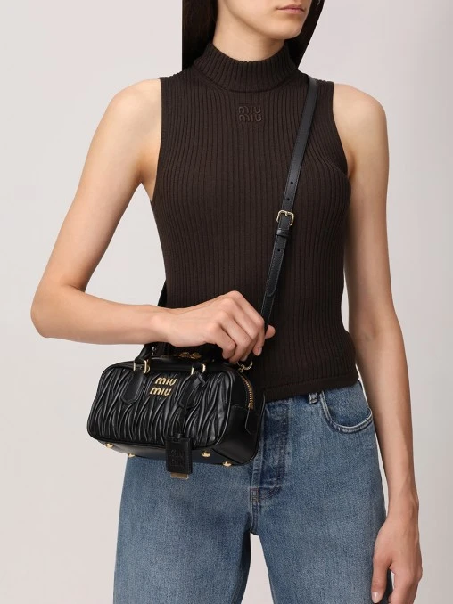 Сумка кожаная MIU MIU