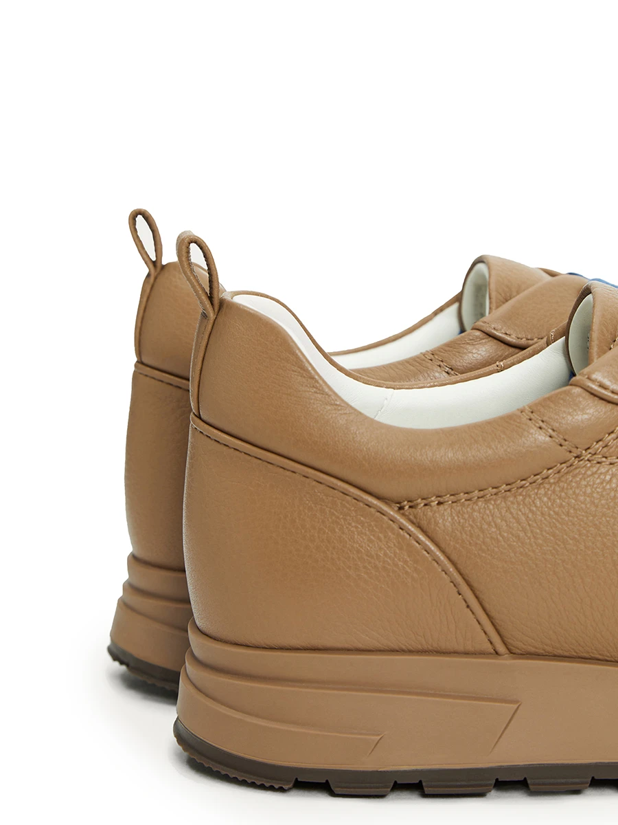 Кроссовки кожаные