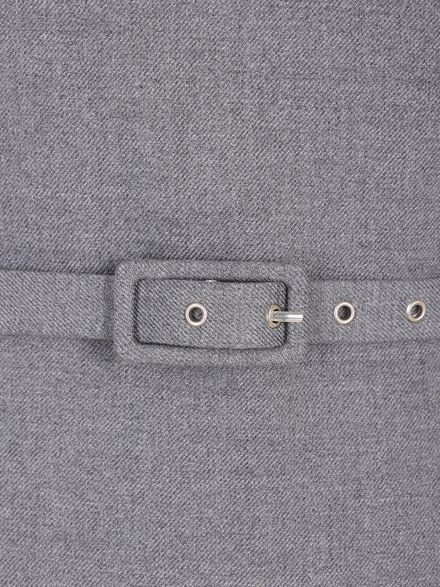 Платье-футляр однотонное