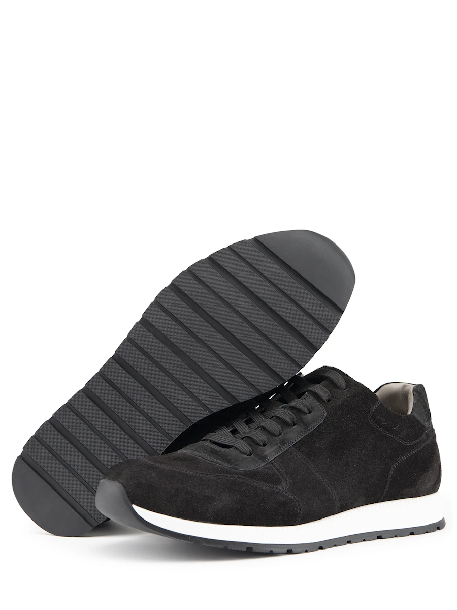 Кроссовки замшевые