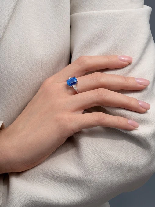 Кольцо с сапфиром и бриллиантами CHAMOVSKIKH JEWELLERY HOUSE