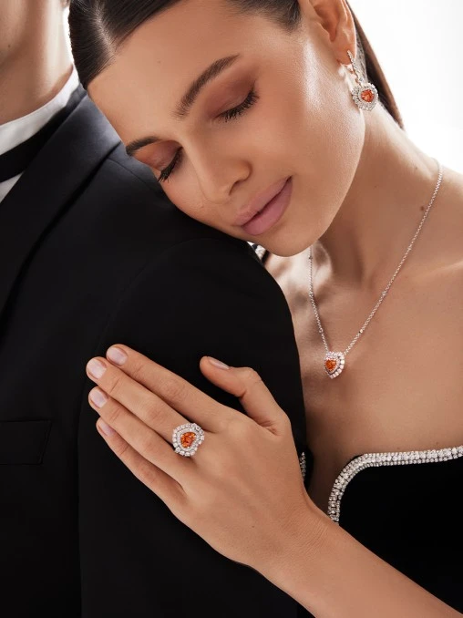 Кольцо со спессартином и бриллиантами CHAMOVSKIKH JEWELLERY HOUSE