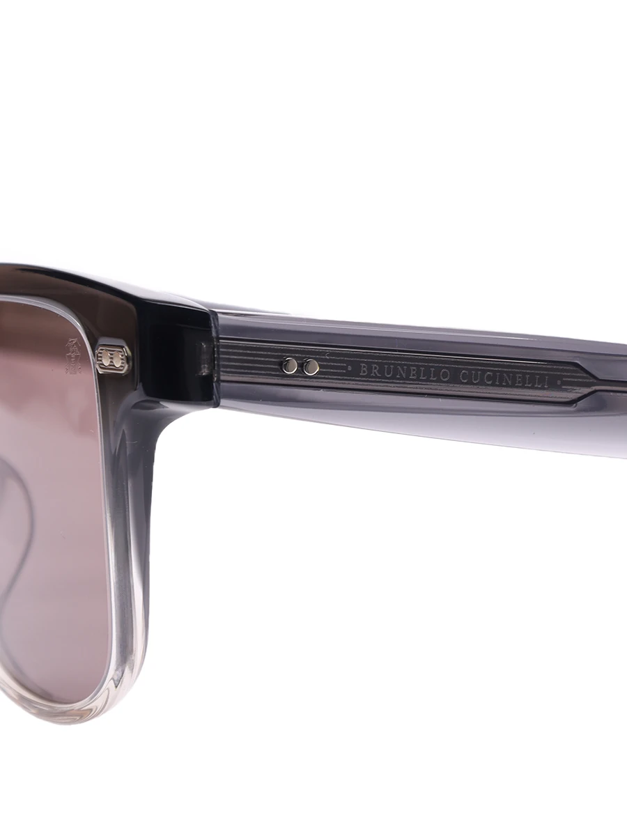 Очки солнцезащитные