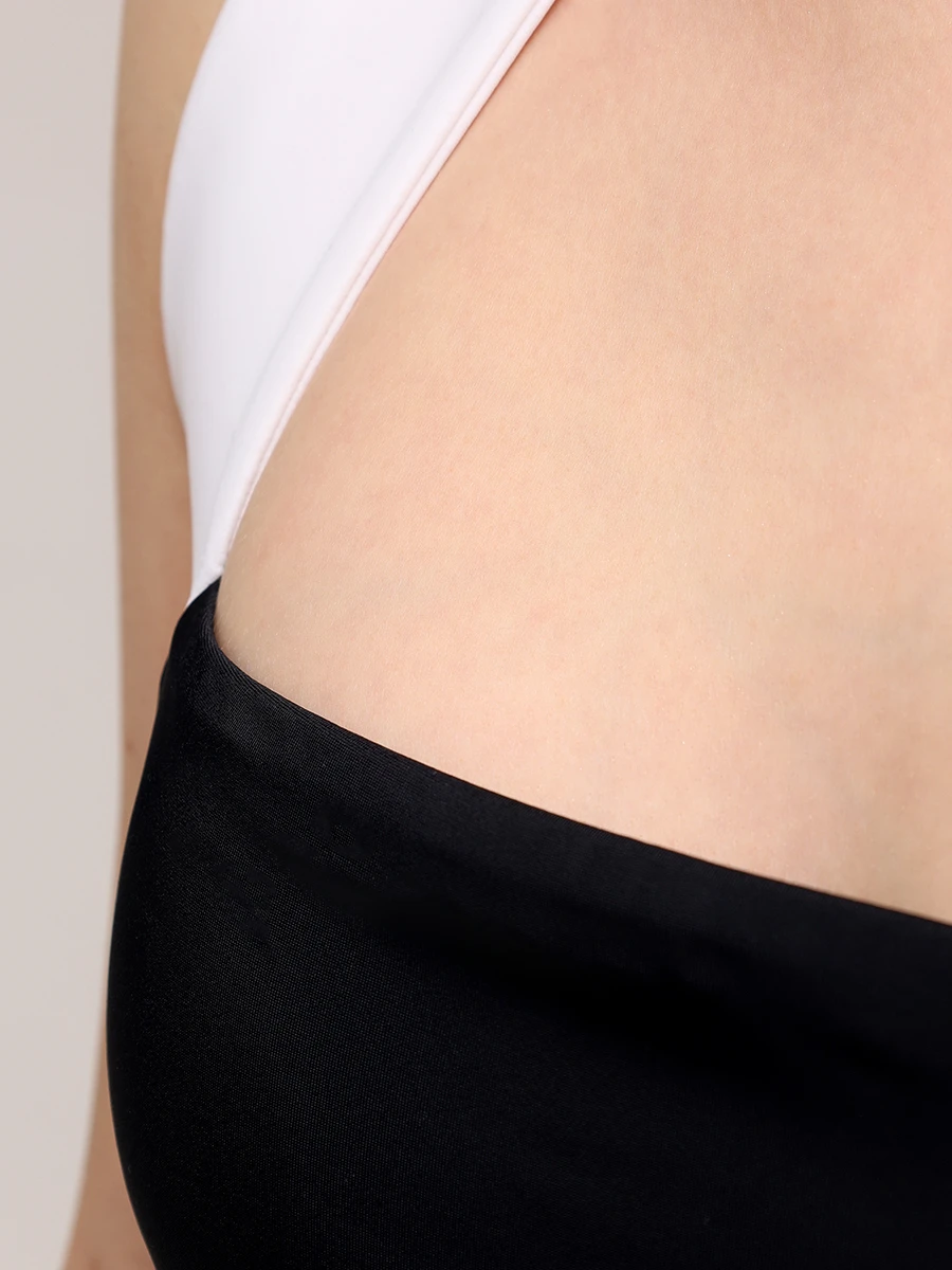 Купальник сплошной