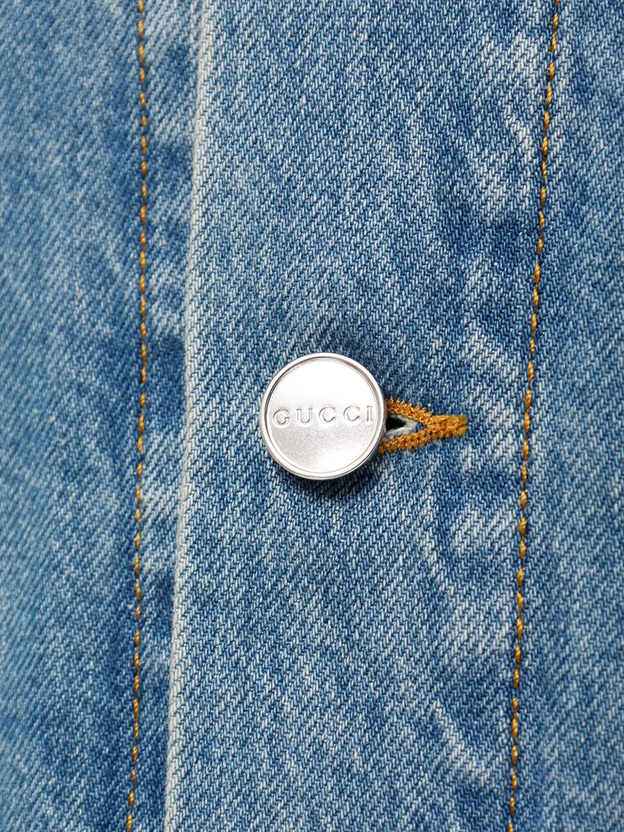 Куртка джинсовая