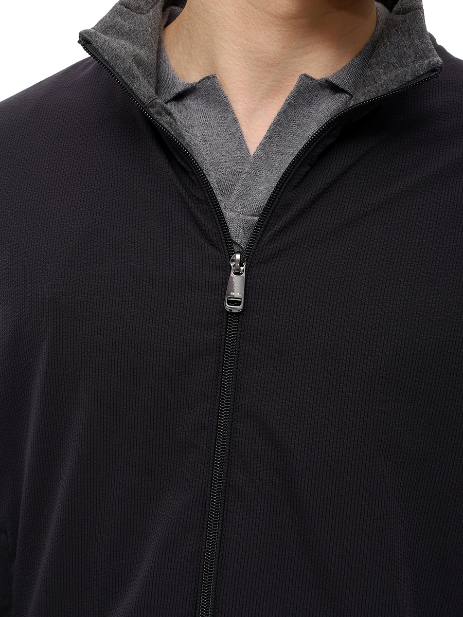 Ветровка однотонная