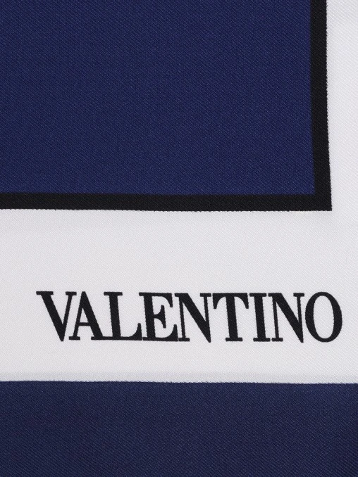 Платок шелковый VALENTINO