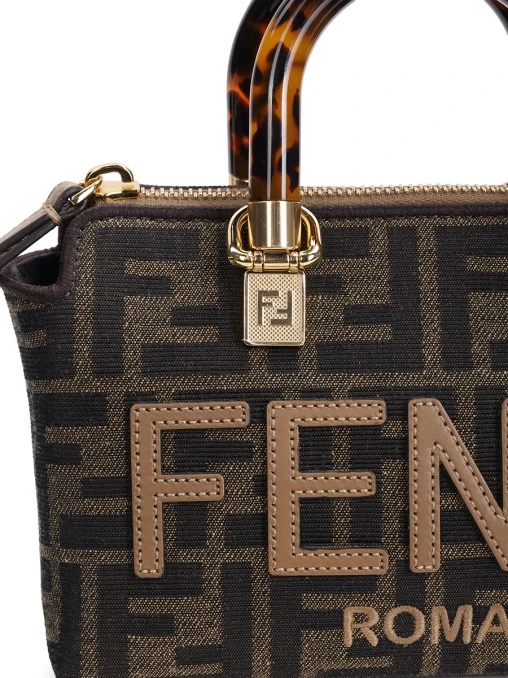 Сумка с логотипом FENDI