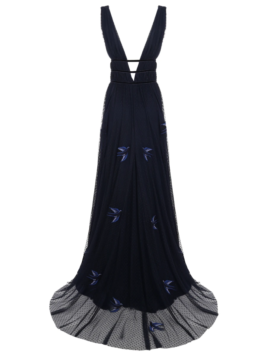 Платье из тюля