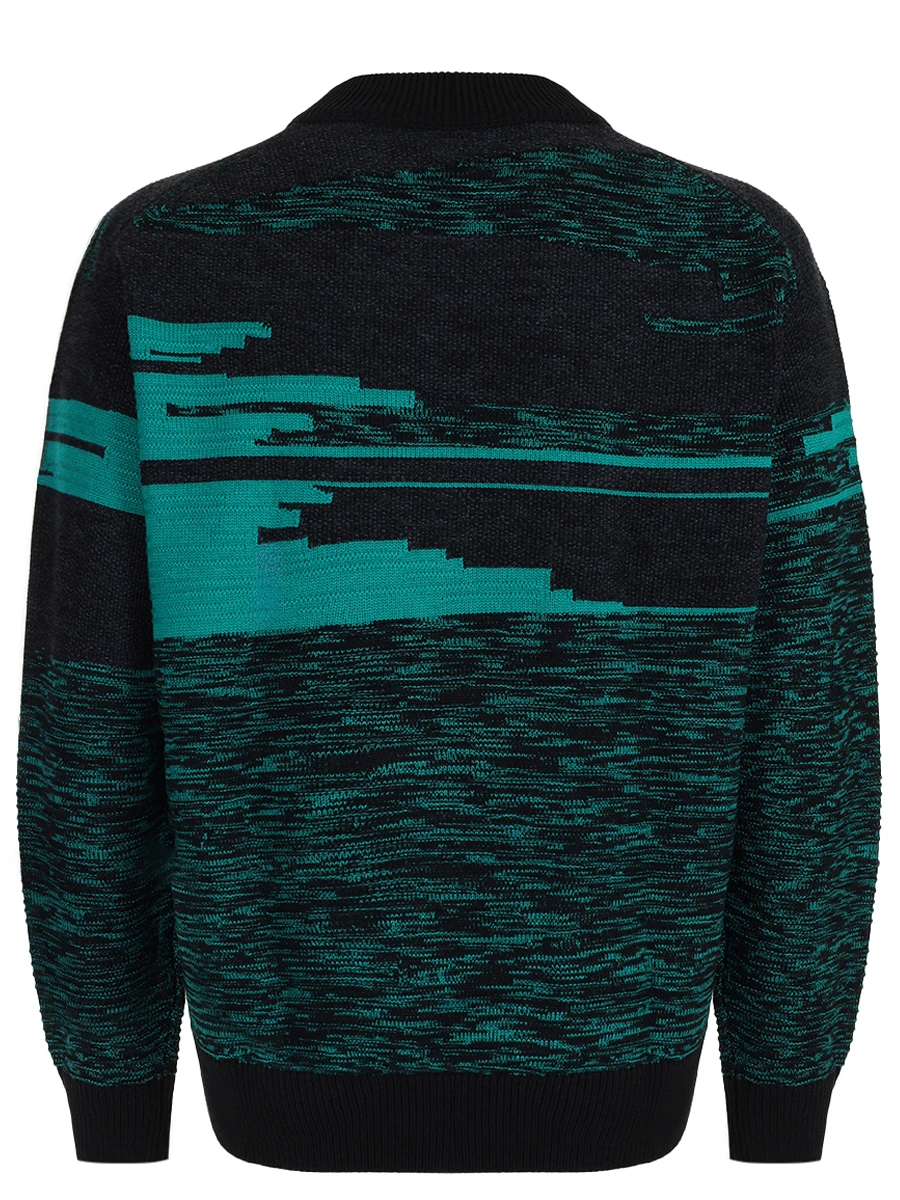 Свитер вязаный