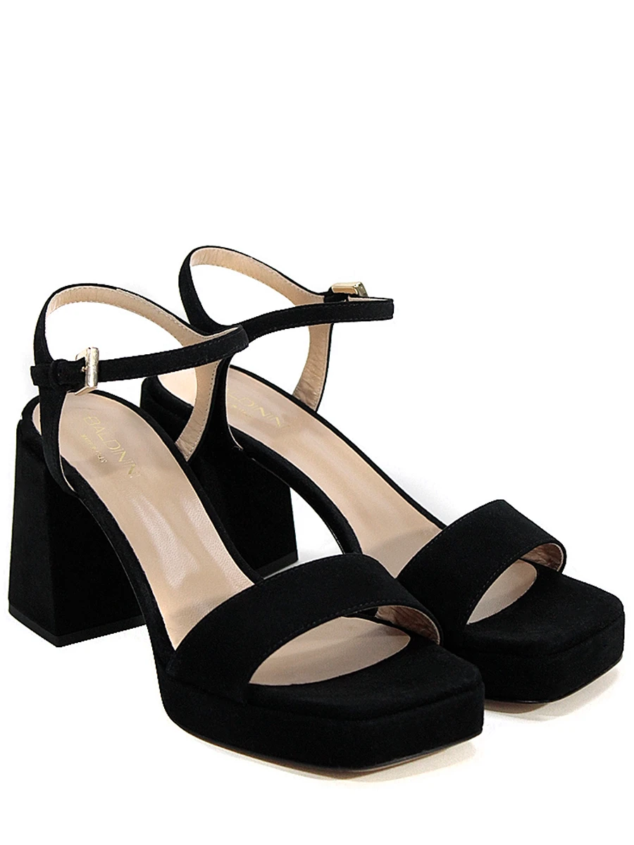 Босоножки замшевые